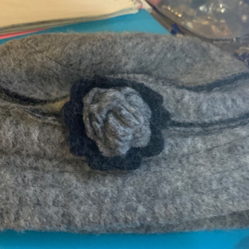 G by Giuliana Black Wool Hat